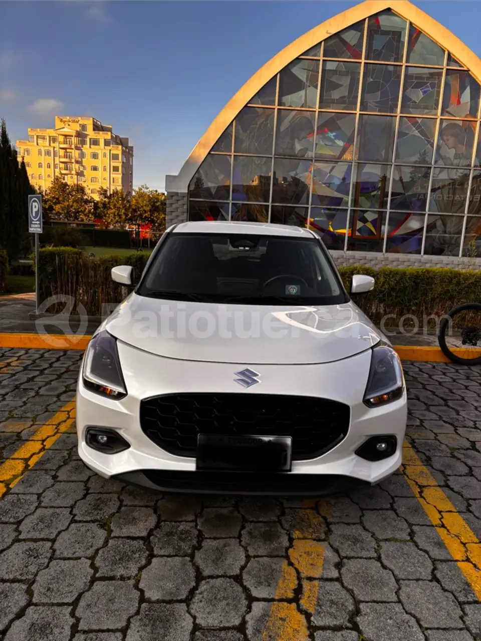 Foto 1 de Suzuki Swift