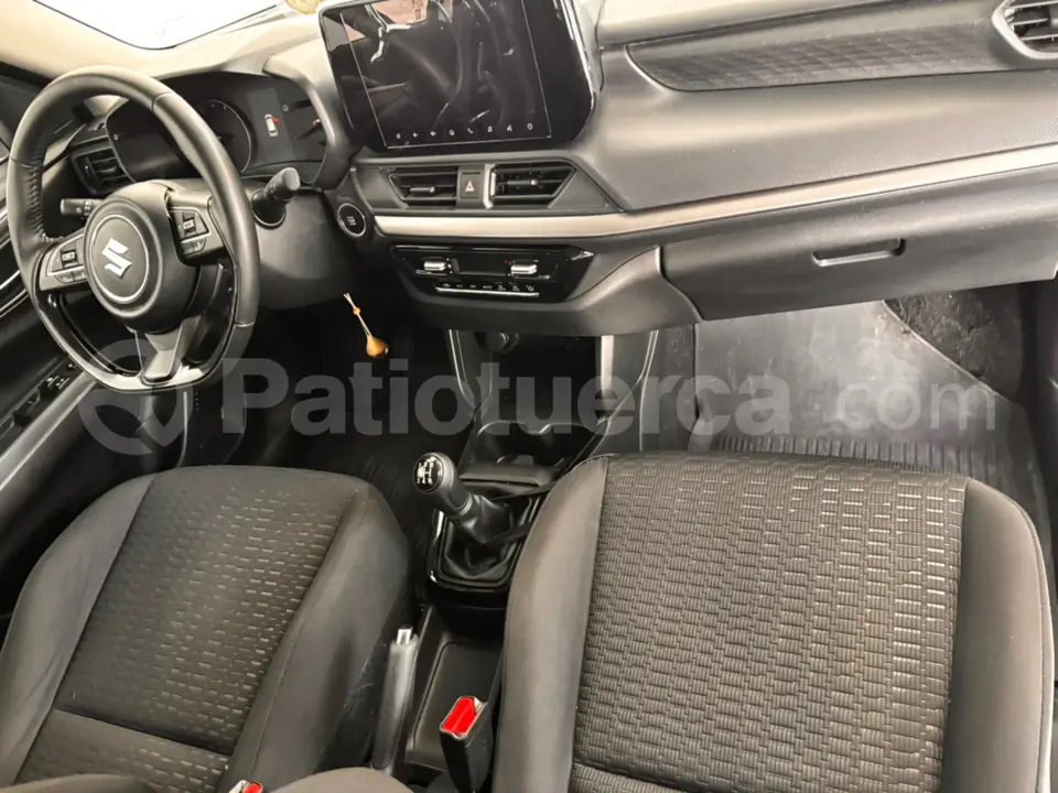 Foto 4 de Suzuki Swift