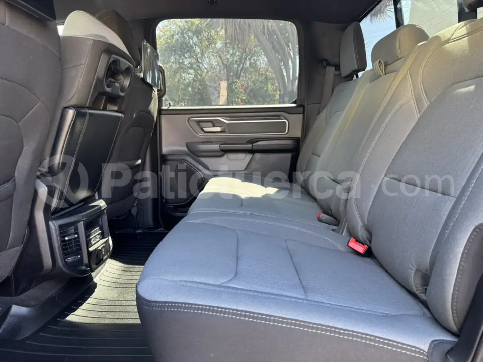 Foto 15 de Ram 1500 BIGHORN ETORQUE