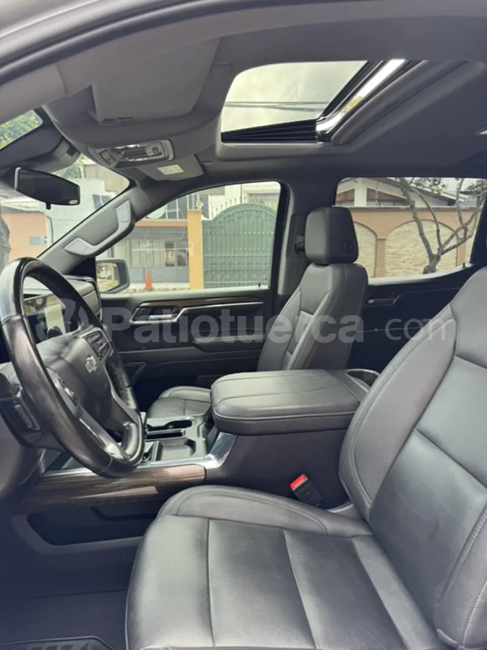 Foto 13 de Chevrolet Silverado Trailboss Z71 AC