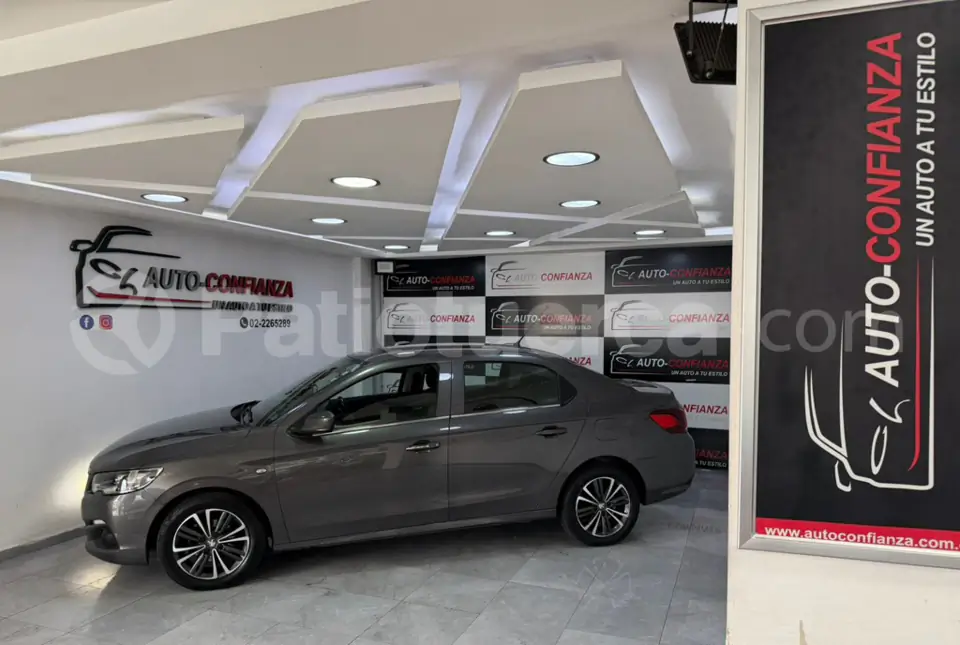 Foto 1 de Peugeot 301