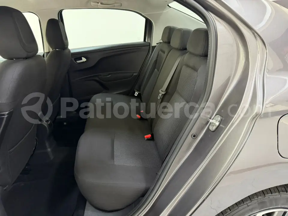 Foto 15 de Peugeot 301