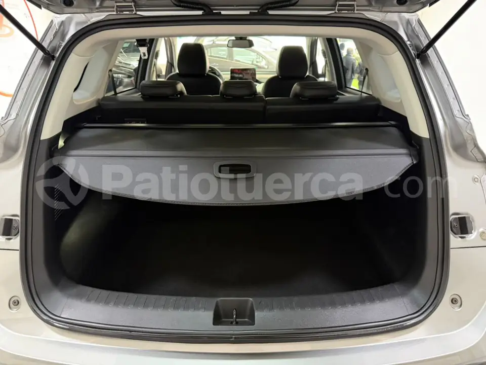 Foto 11 de Chevrolet Captiva LTZ Turbo