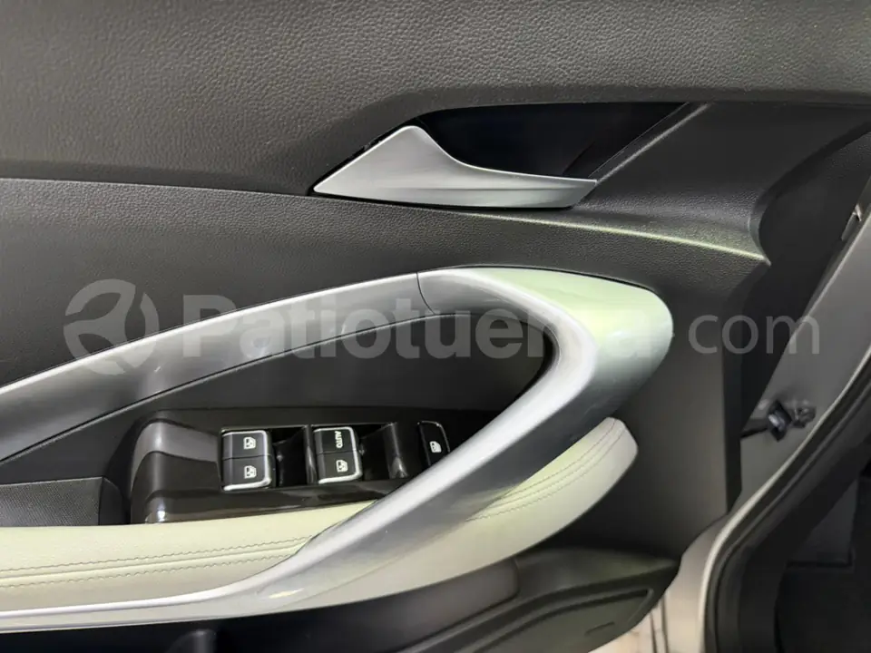 Foto 12 de Chevrolet Captiva LTZ Turbo