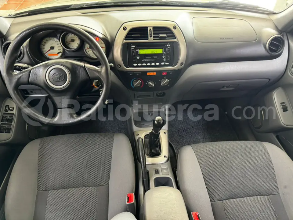 Foto 17 de Toyota RAV 4