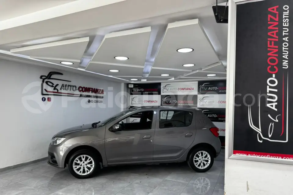 Foto 1 de Renault Sandero Zen Fase II