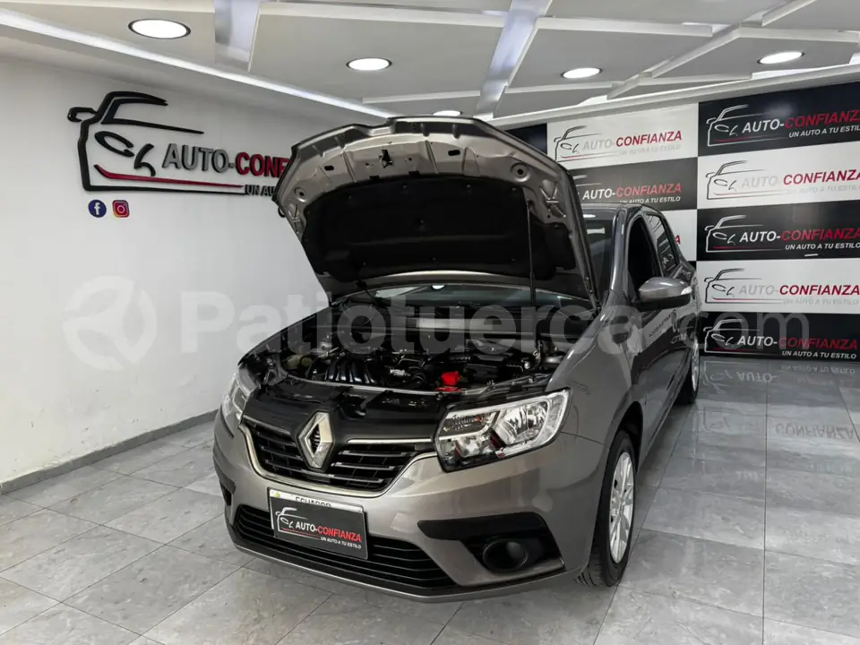 Foto 22 de Renault Sandero Zen Fase II