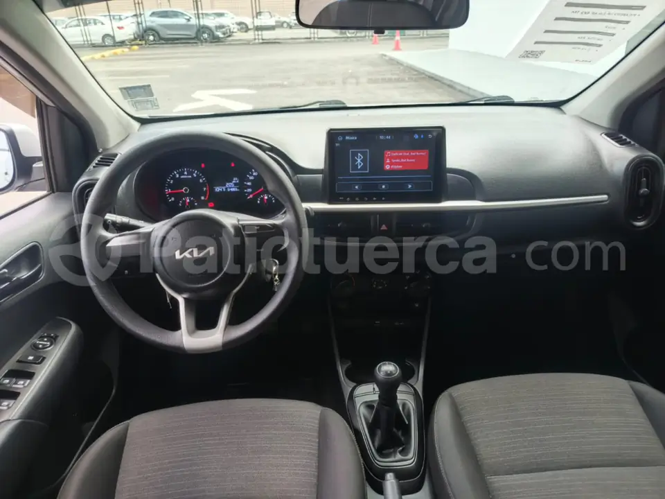 Foto 11 de Kia PICANTO LX
