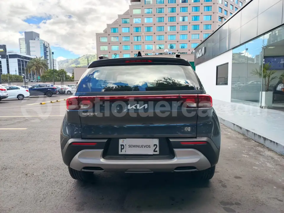 Foto 4 de Kia Sonet AC