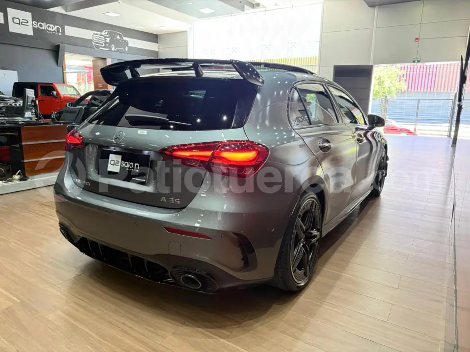 Foto 4 de Mercedes Benz A35 AMG