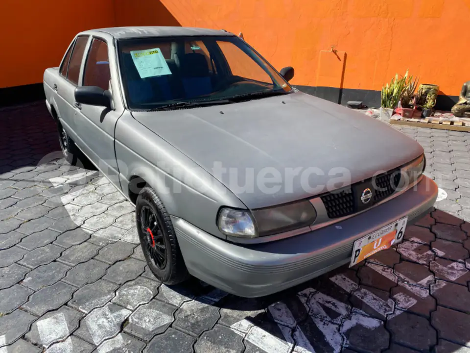 Foto 2 de Nissan Sentra