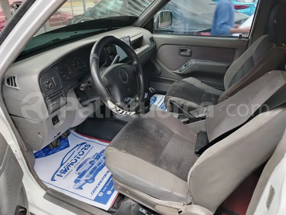 Foto 2 de Chevrolet LUV D-MAX 3.5L V6 CD GLS TM 4X