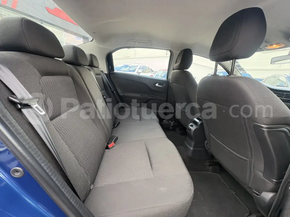 Foto 8 de Peugeot 301