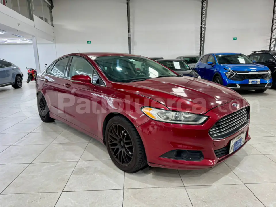 Foto 1 de Ford Fusion