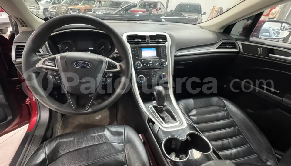 Foto 10 de Ford Fusion