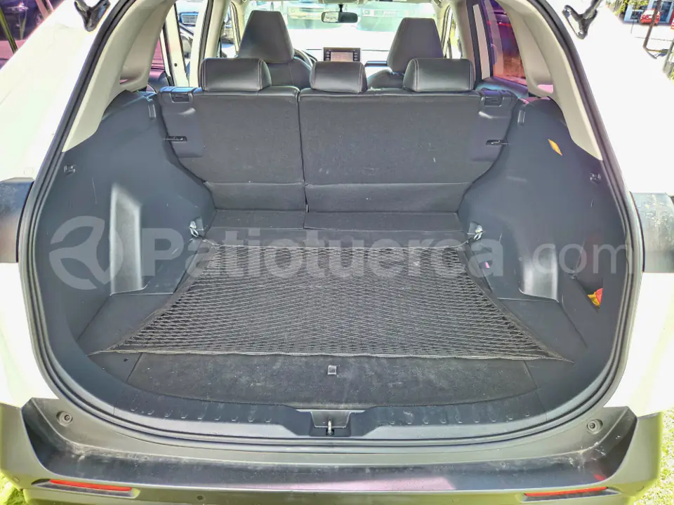 Foto 12 de Toyota RAV 4