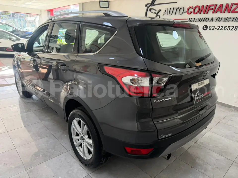 Foto 5 de Ford Escape S