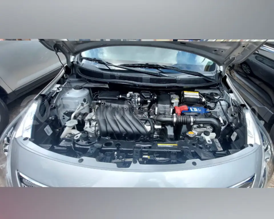 Foto 7 de Nissan Versa