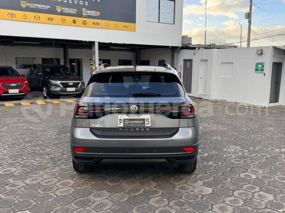 Foto 17 de Volkswagen T-Cross Trendline