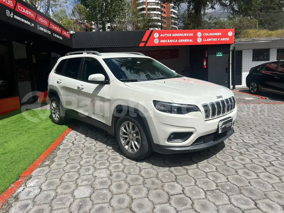 Foto 2 de Jeep CHEROKEE LONGITUDE