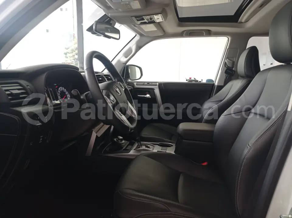 Foto 4 de Toyota 4Runner Limited