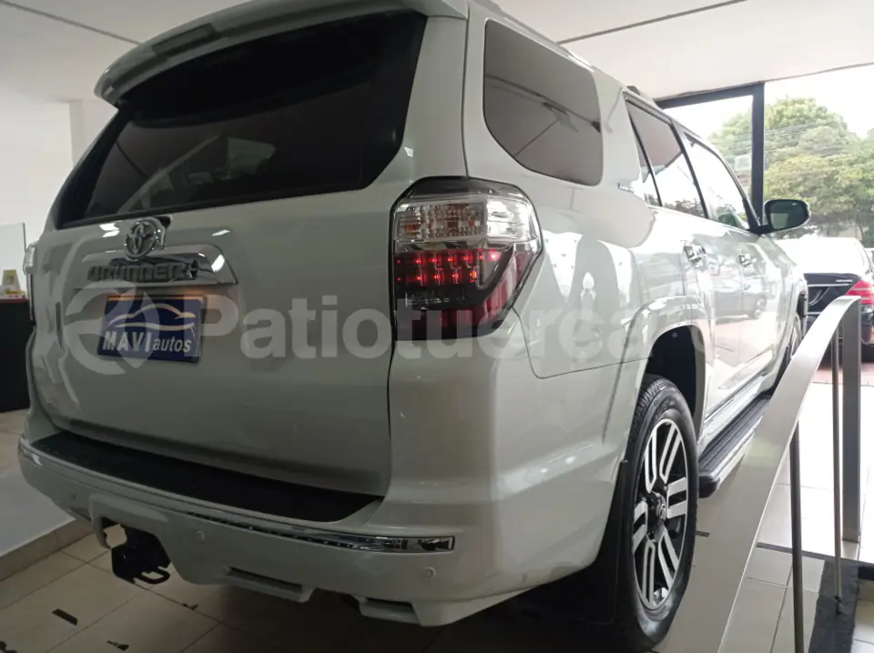 Foto 11 de Toyota 4Runner Limited