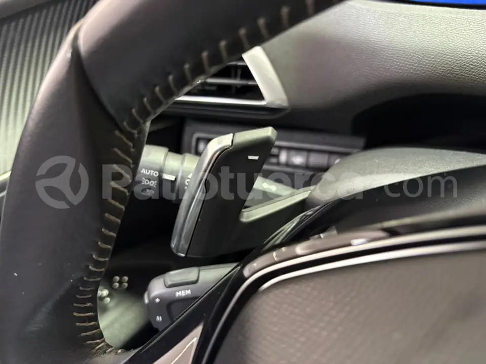 Foto 21 de Peugeot 3008N ACT