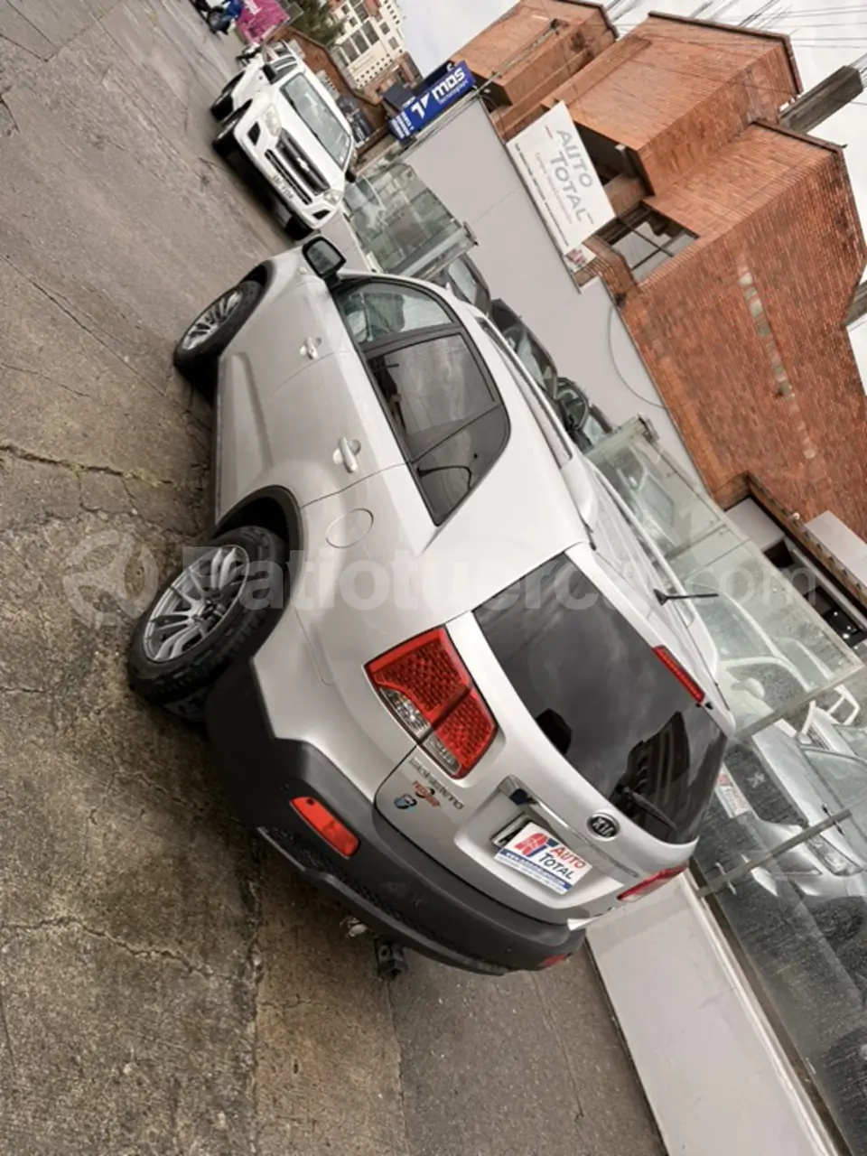 Foto 7 de Kia SORENTO GLS