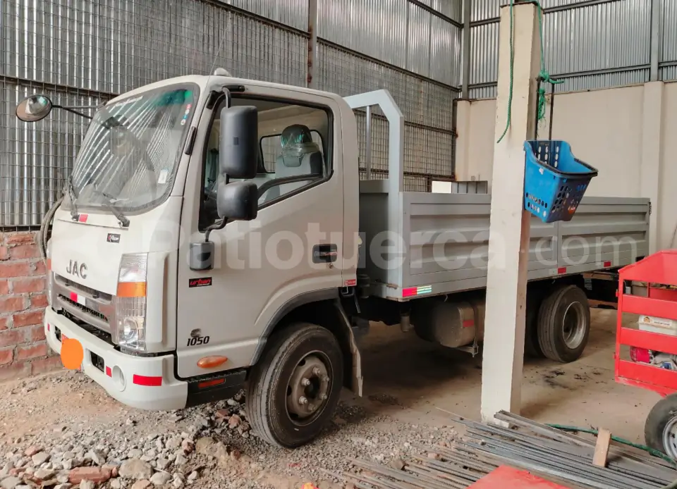 Foto 1 de JAC HFC 1050 KN