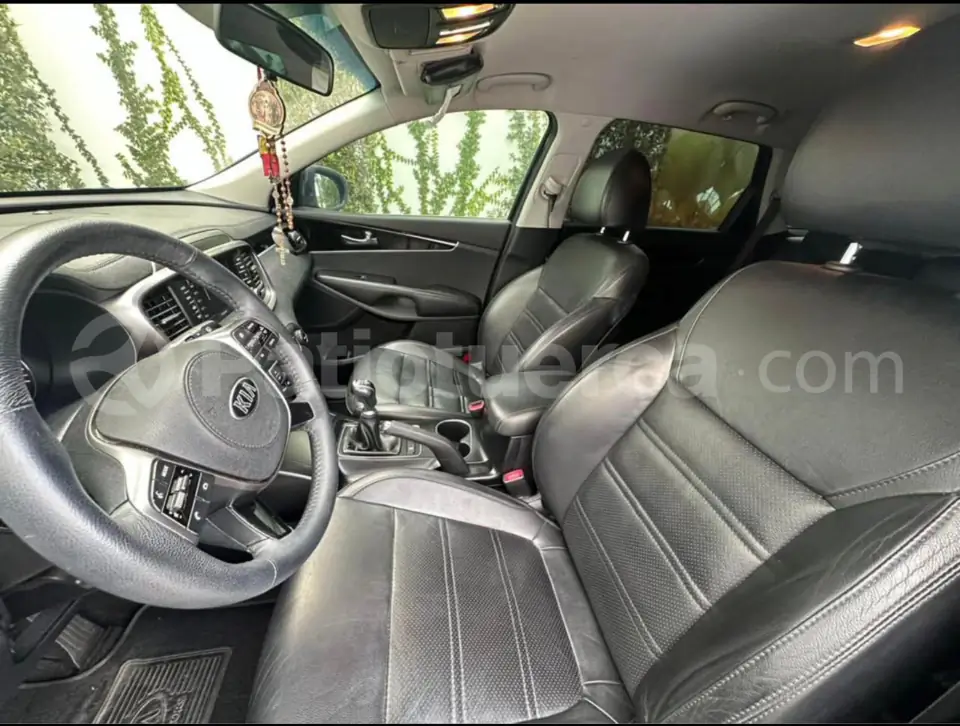 Foto 8 de Kia Sorento