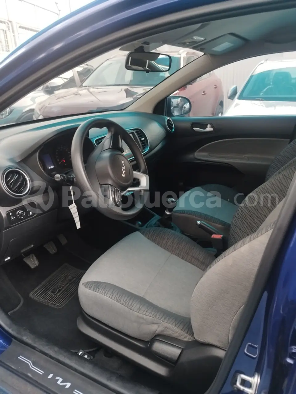 Foto 4 de Kia Soluto LX