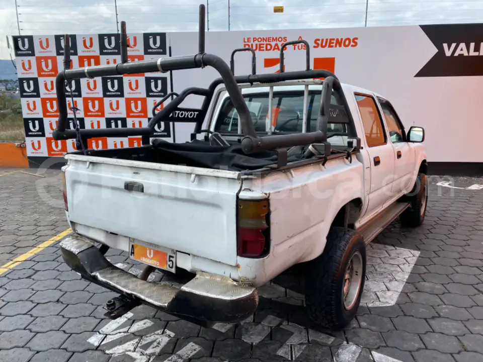 Foto 8 de Toyota Hilux CD 4x2 Diesel