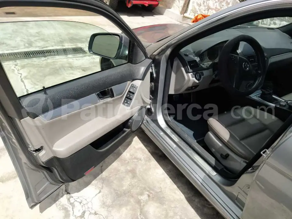 Foto 16 de Mercedes Benz C300