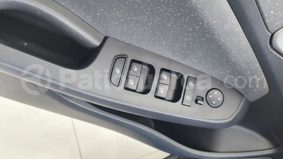 Foto 13 de Kia K3 X-LINE