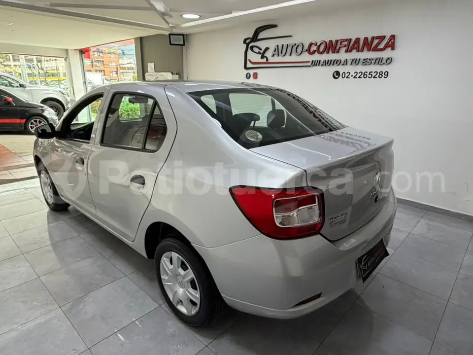 Foto 6 de Renault Logan