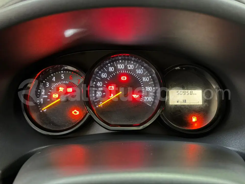 Foto 18 de Renault Logan