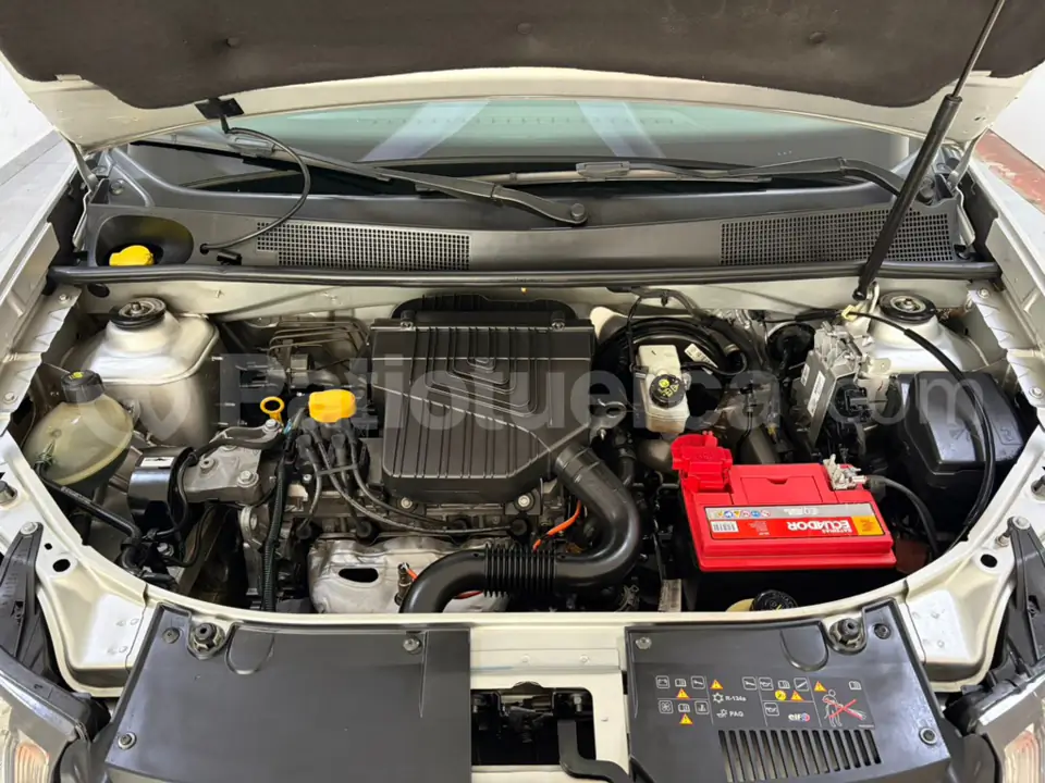 Foto 21 de Renault Logan