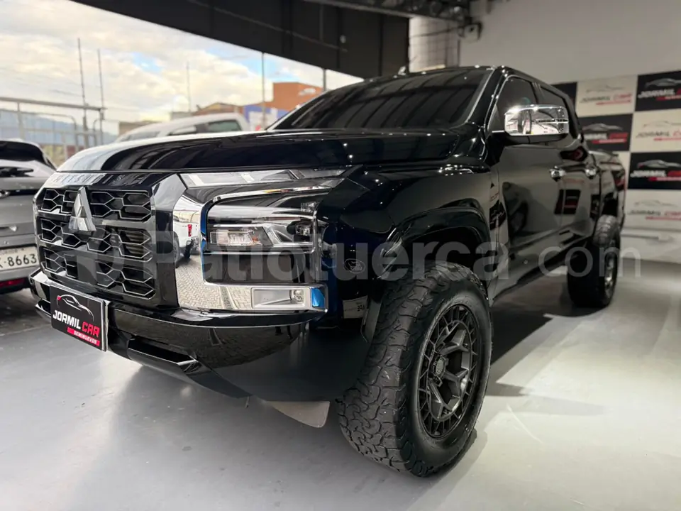 Foto 2 de Mitsubishi L200 Triton