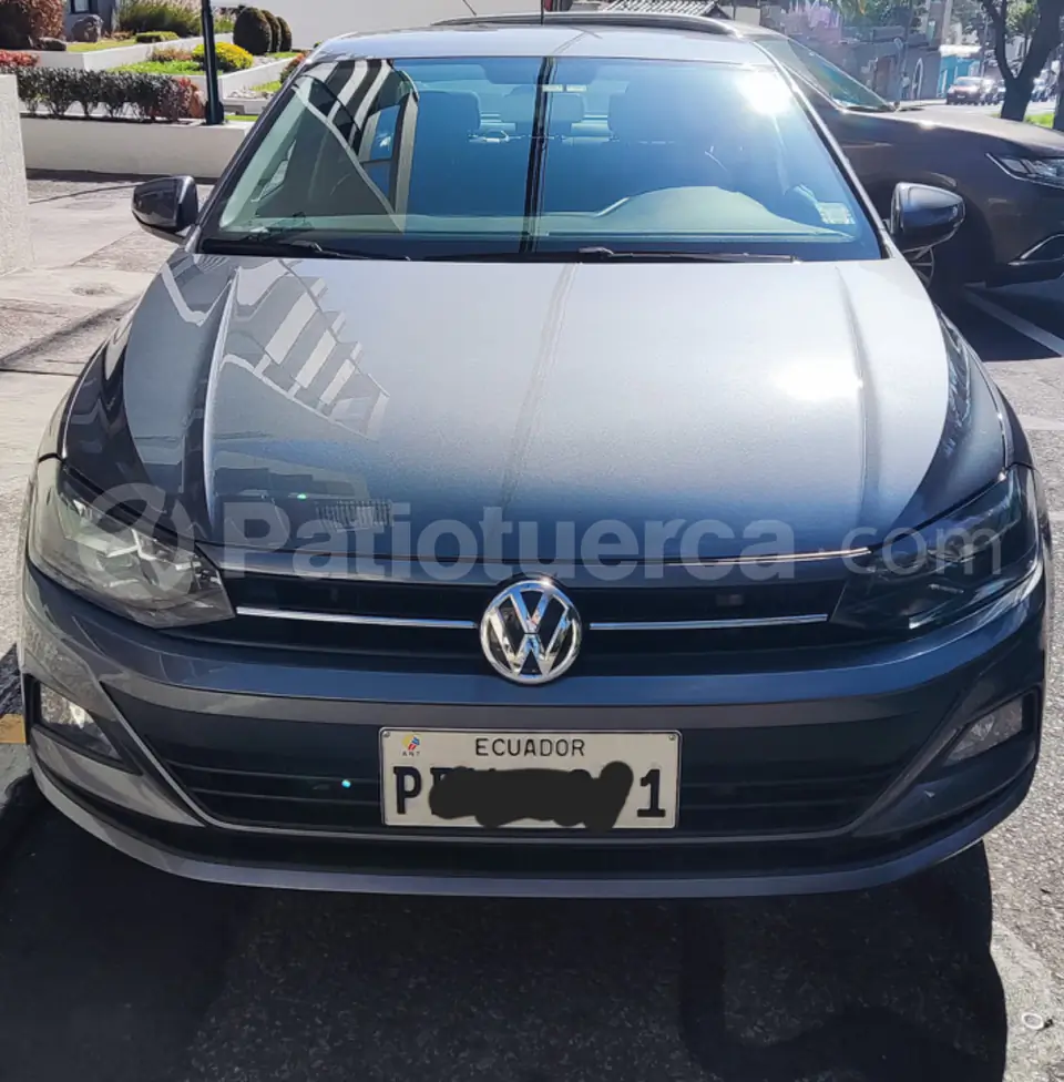 Foto 1 de Volkswagen Virtus