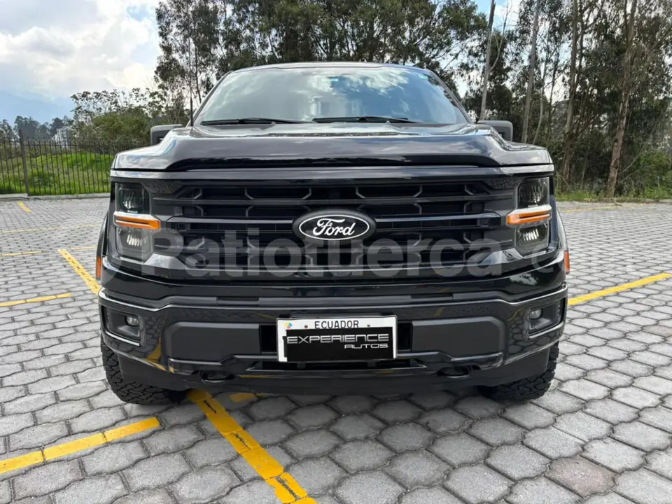 Foto 1 de Ford F150 XLT 4X4