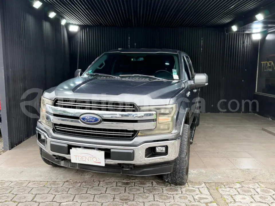 Foto 2 de Ford F150 LARIAT SC ECOBOOST AC 3.5 CD