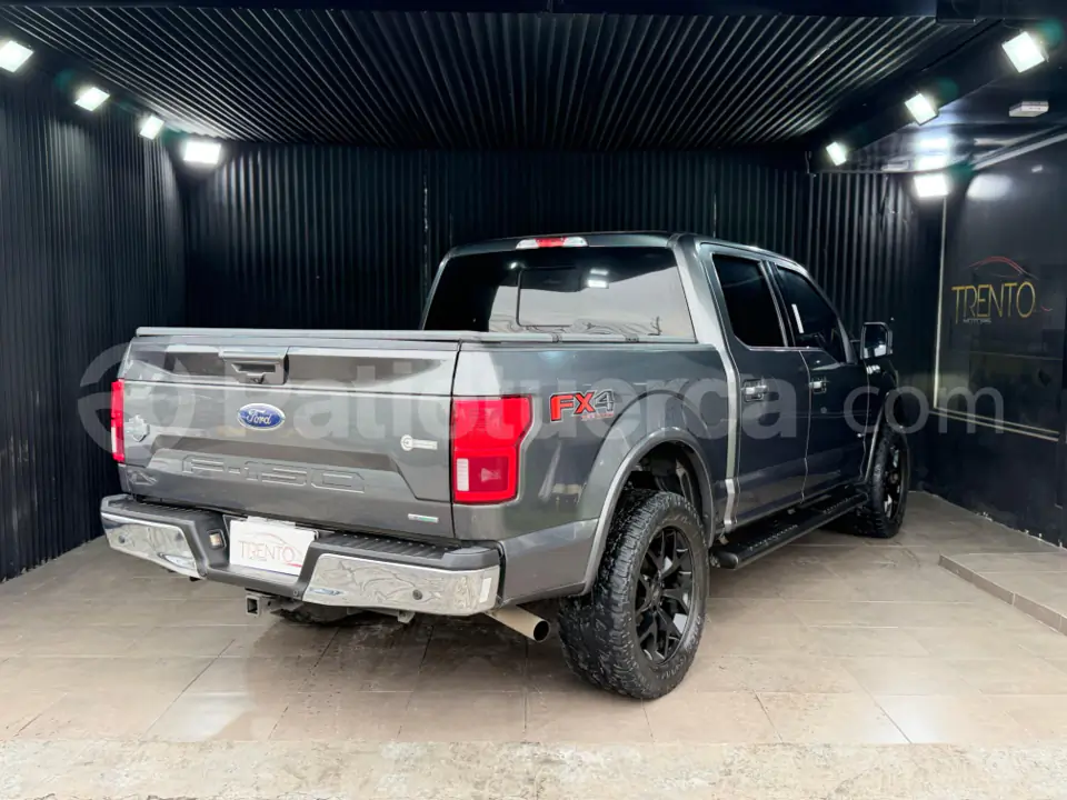 Foto 14 de Ford F150 LARIAT SC ECOBOOST AC 3.5 CD