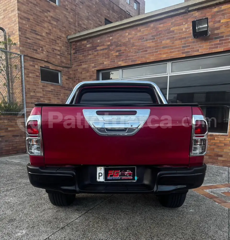 Foto 24 de Toyota Hilux CD 4x4 Diesel