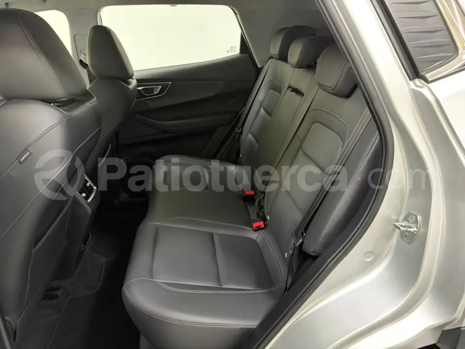 Foto 16 de Chery Tiggo 4 Luxury
