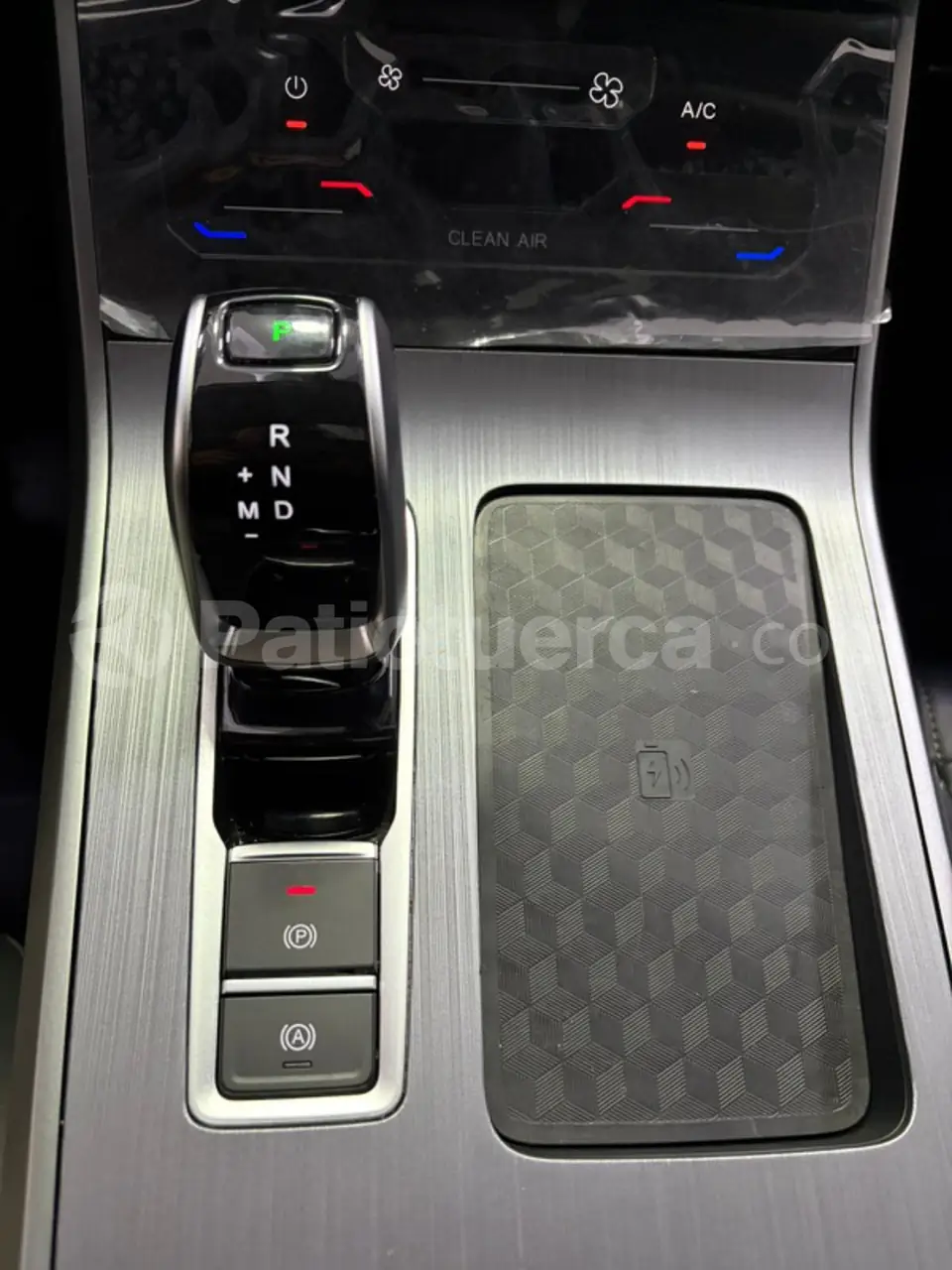 Foto 27 de Chery Tiggo 4 Luxury