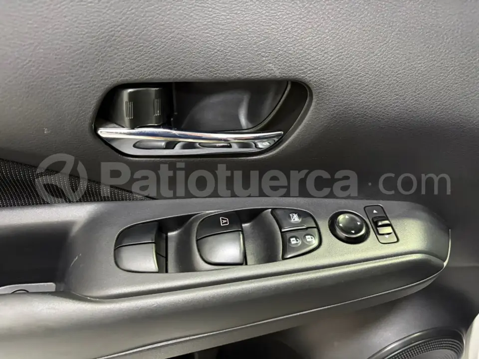 Foto 11 de Nissan Kicks