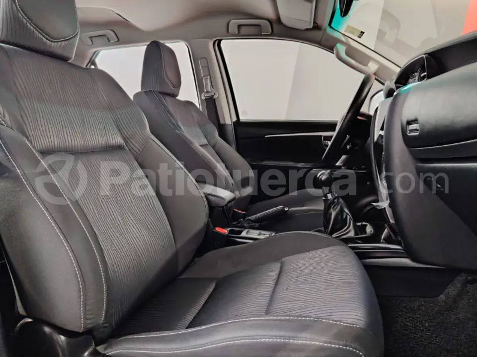 Foto 24 de Toyota New Fortuner