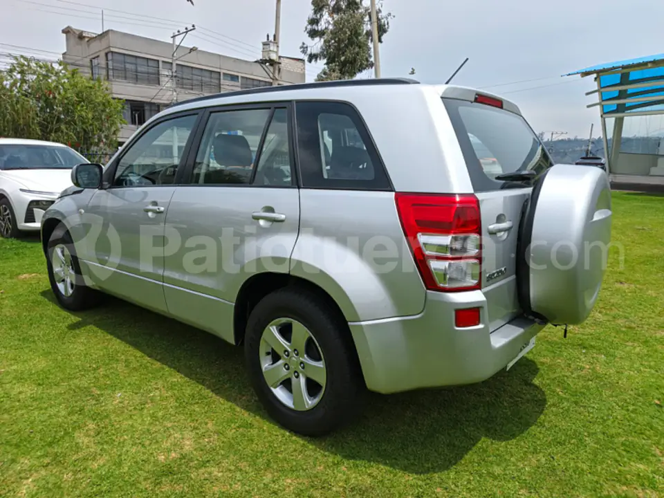 Foto 3 de Chevrolet Grand Vitara SZ