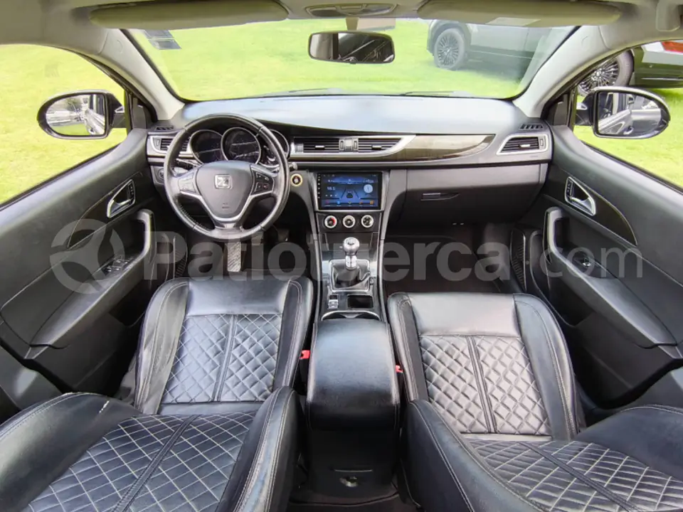 Foto 13 de Zotye Z500