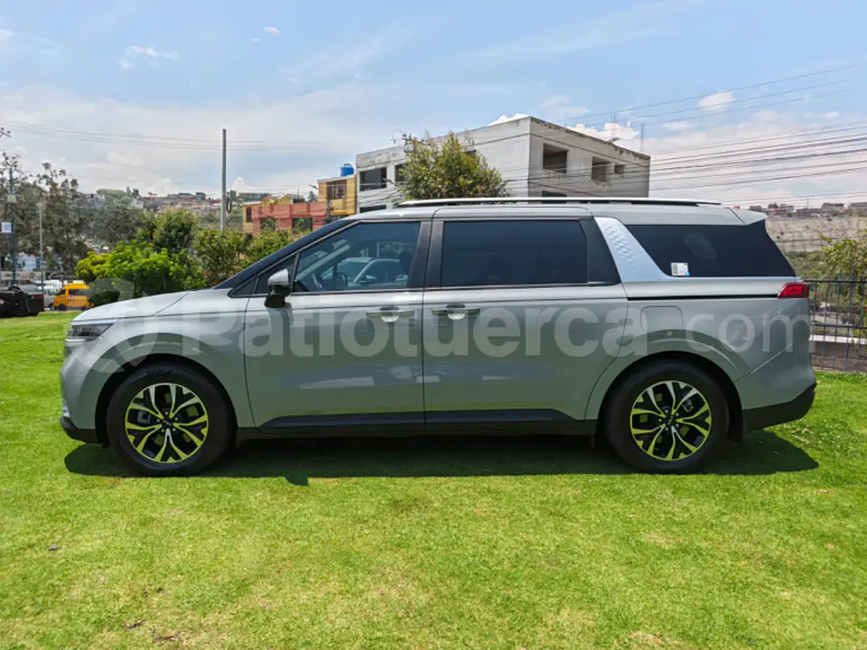 Foto 2 de Kia Carnival